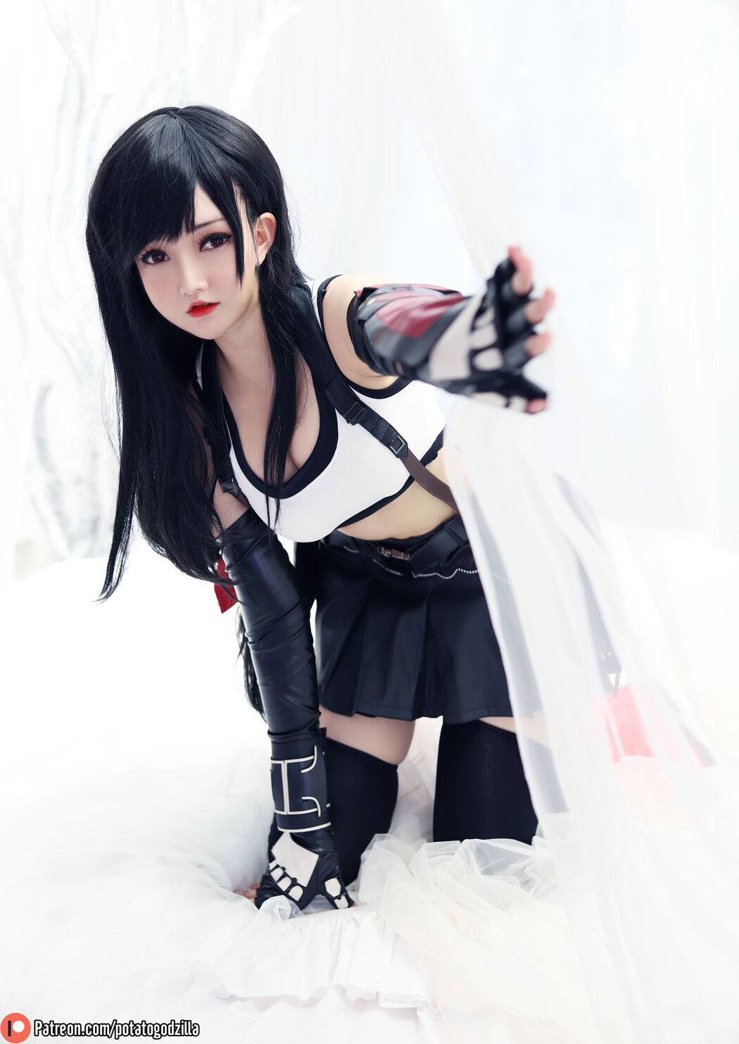 [COS Welfare] Miss Coser Potato Godzilla - Tifa