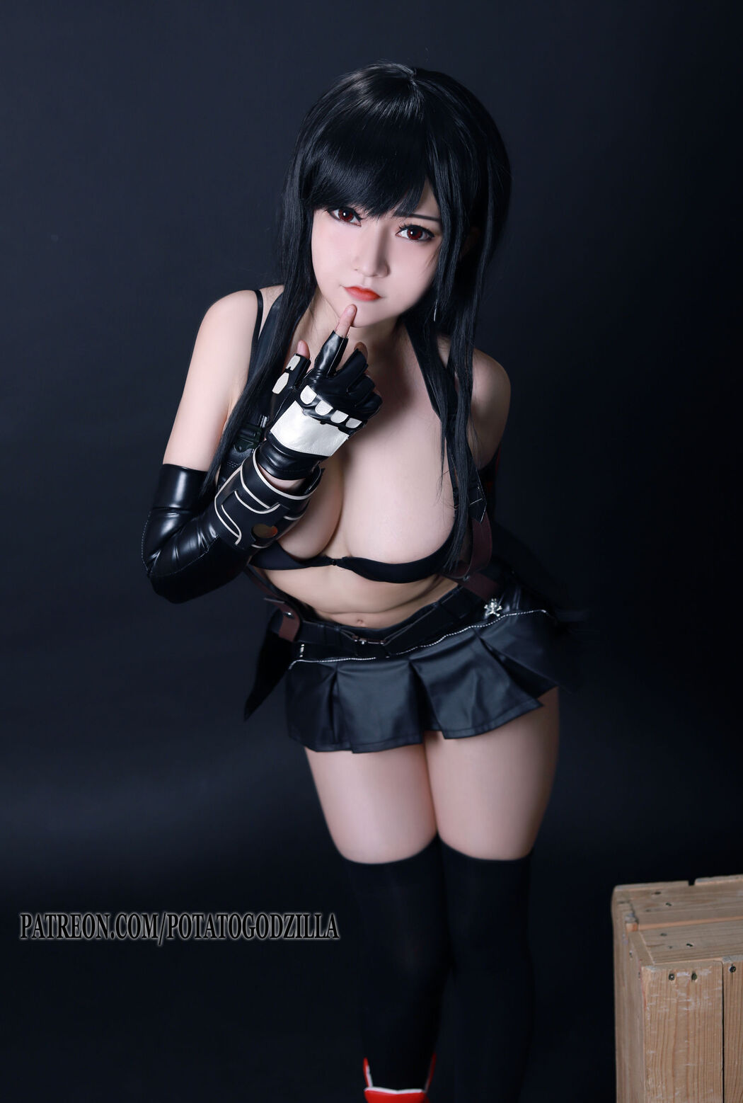 [COS Welfare] Miss Coser Potato Godzilla - Tifa