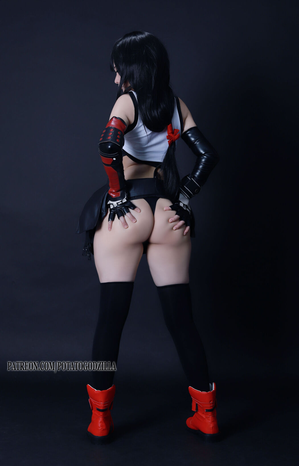 [COS Welfare] Miss Coser Potato Godzilla - Tifa