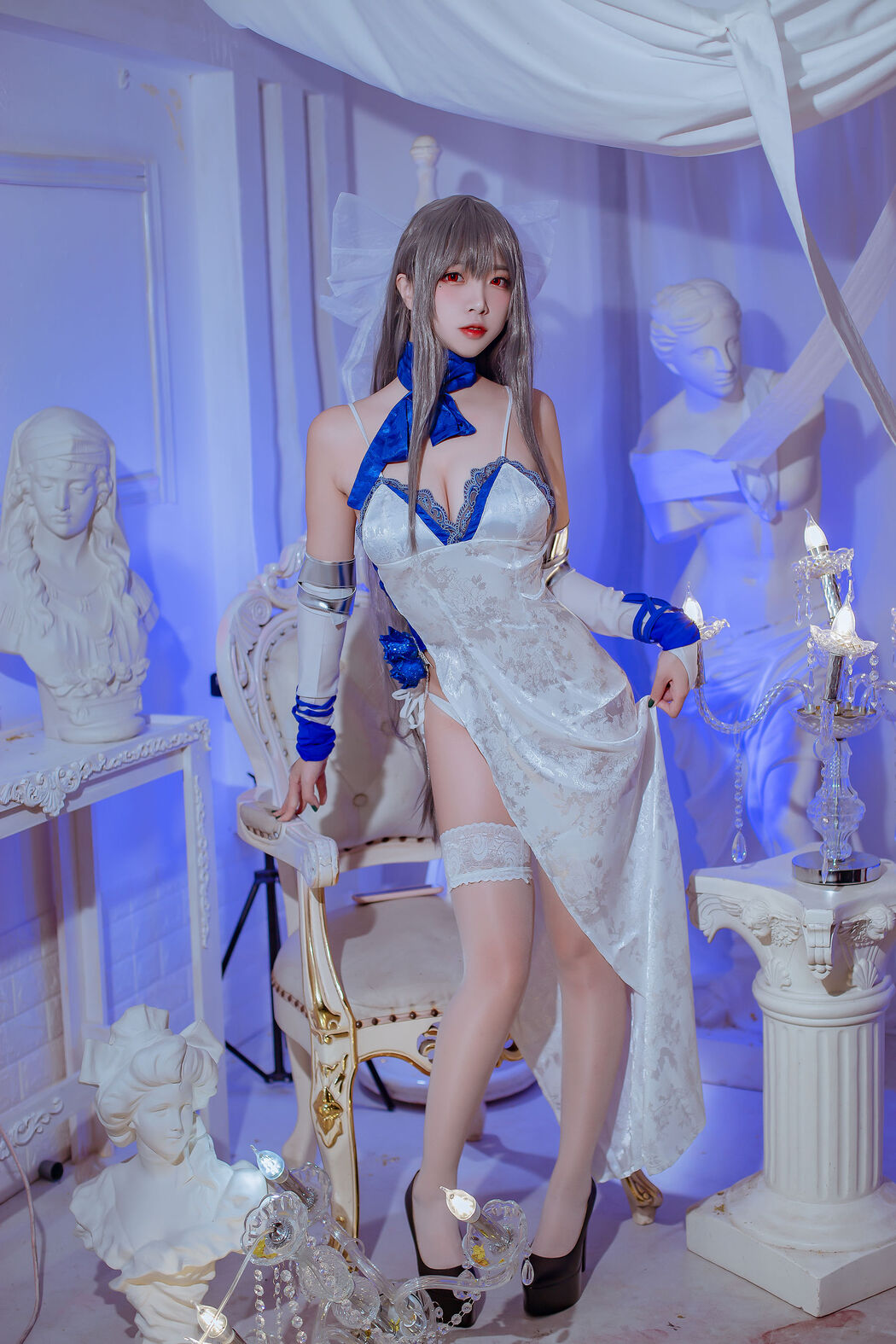 [COS Welfare] Popular Coser Nisa - Azur Lane Louis IX dress
