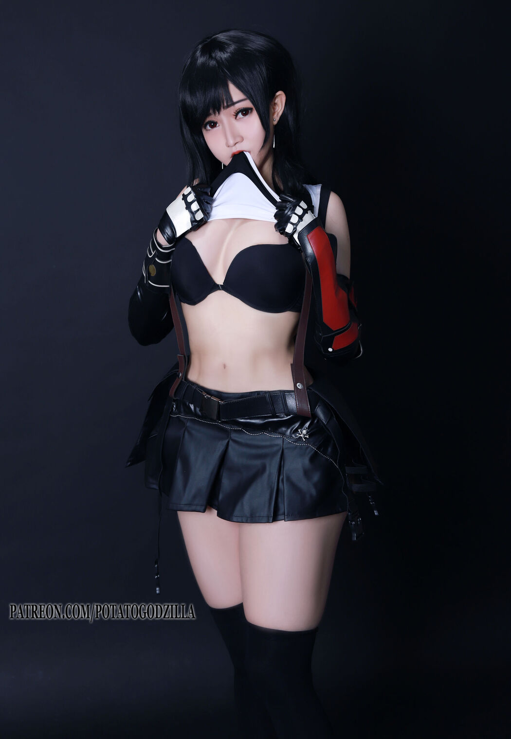 [COS Welfare] Miss Coser Potato Godzilla - Tifa