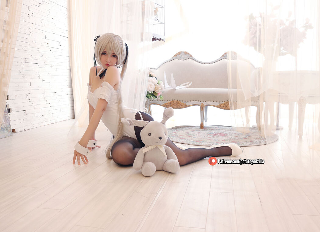 [COS Welfare] Miss Coser Potato Godzilla - Sora Kasugano Bunny Suit