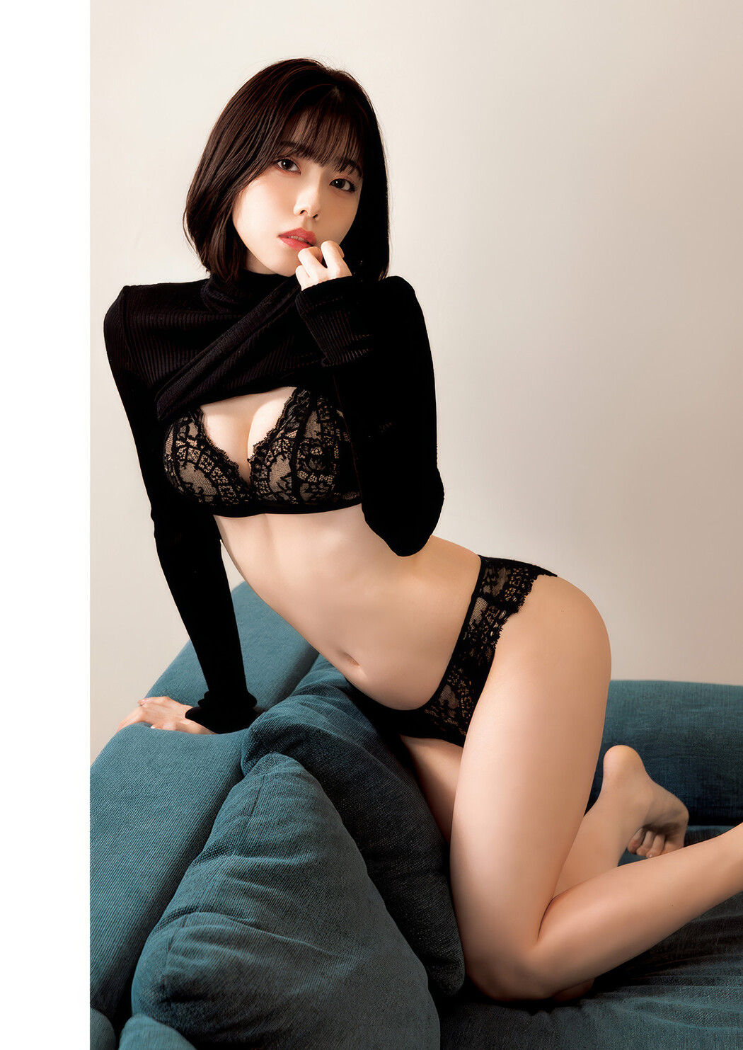 南あみ・礒部花凜, Young Jump 2025 No.15 (ヤングジャンプ 2025年15号)