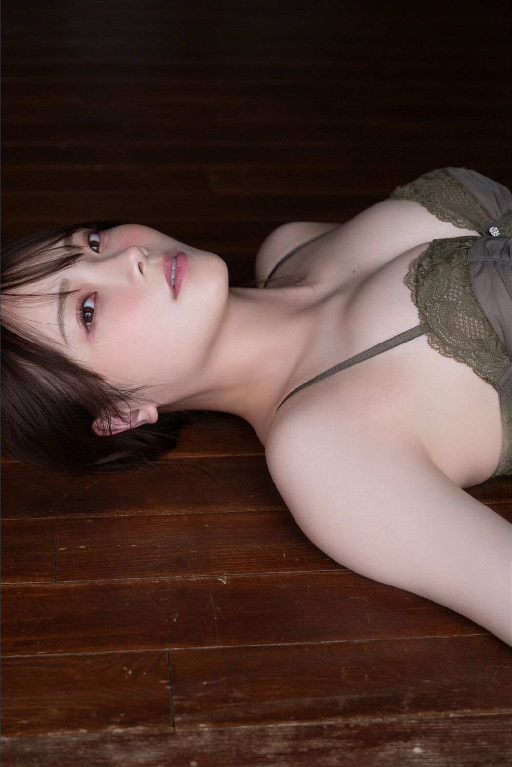 Araya Himeka 新谷姫加, FRIDAYデジタル写真集 「Holic」 Vol.01