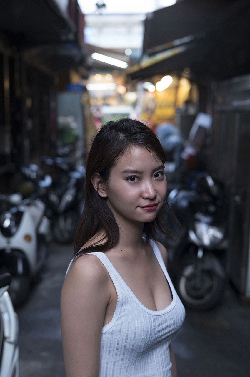 Mariya Nagao << Somewhere on this planet ... >> [WPB-net] No.220