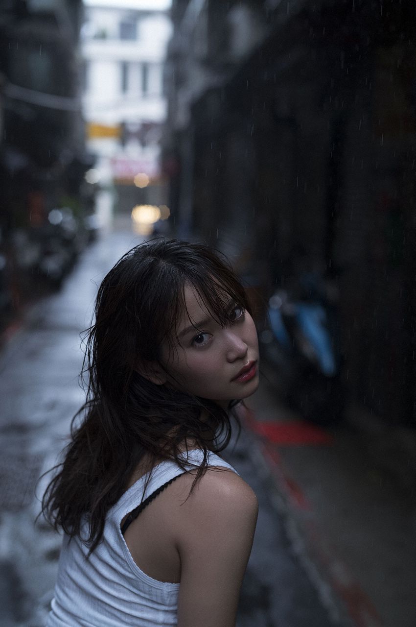 Mariya Nagao << Somewhere on this planet ... >> [WPB-net] No.220