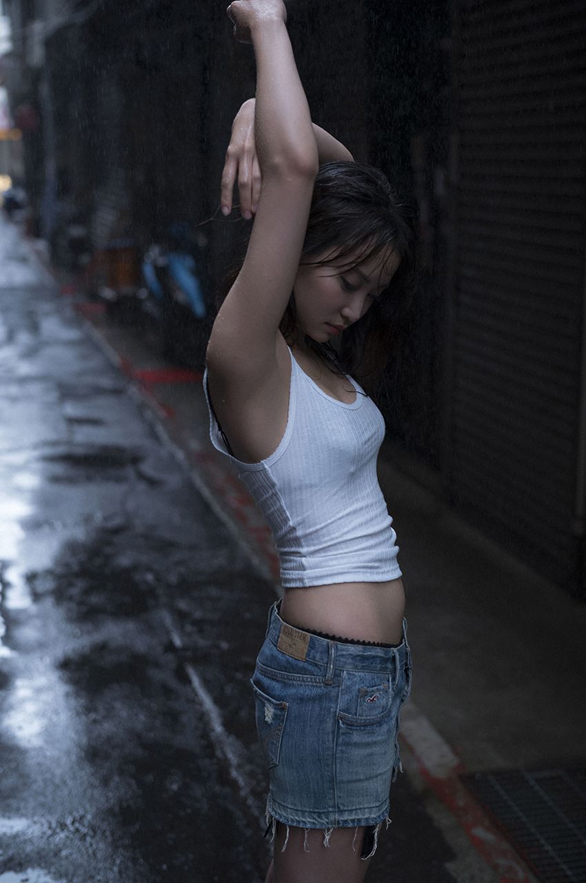 Mariya Nagao << Somewhere on this planet ... >> [WPB-net] No.220