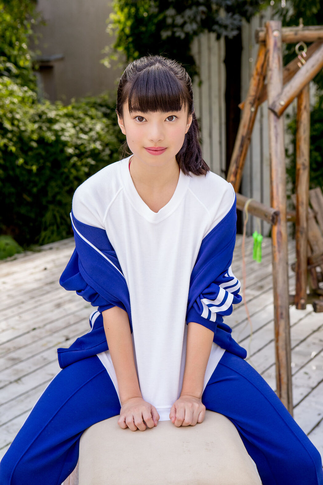 Sena Shinonome "Sportswear Girl" [Minisuka.tv]