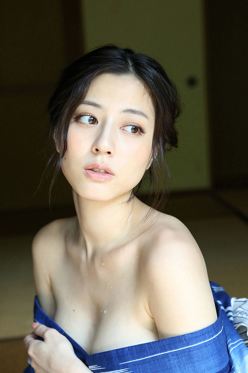 Yumi Sugimoto << Adult Weekend >> [WPB-net] No.187-188