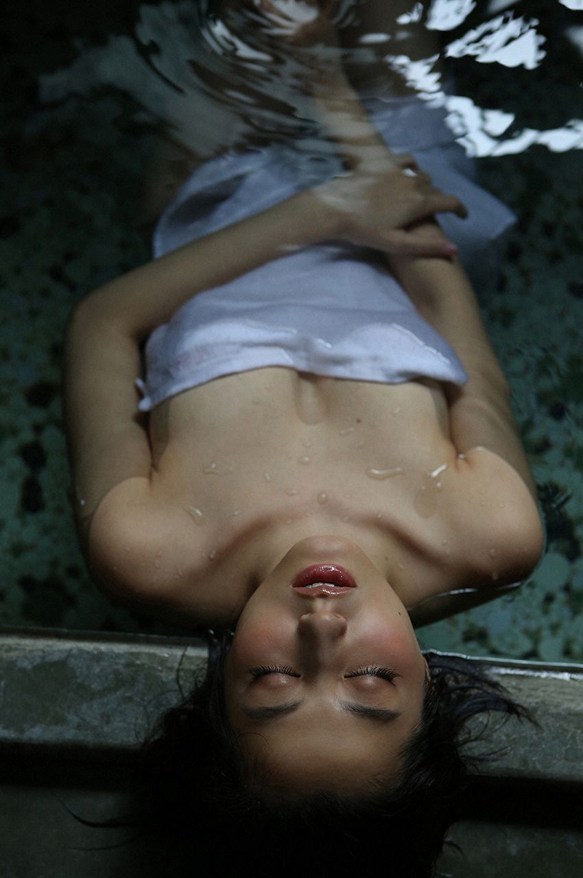 Yumi Sugimoto << Adult Weekend >> [WPB-net] No.187-188