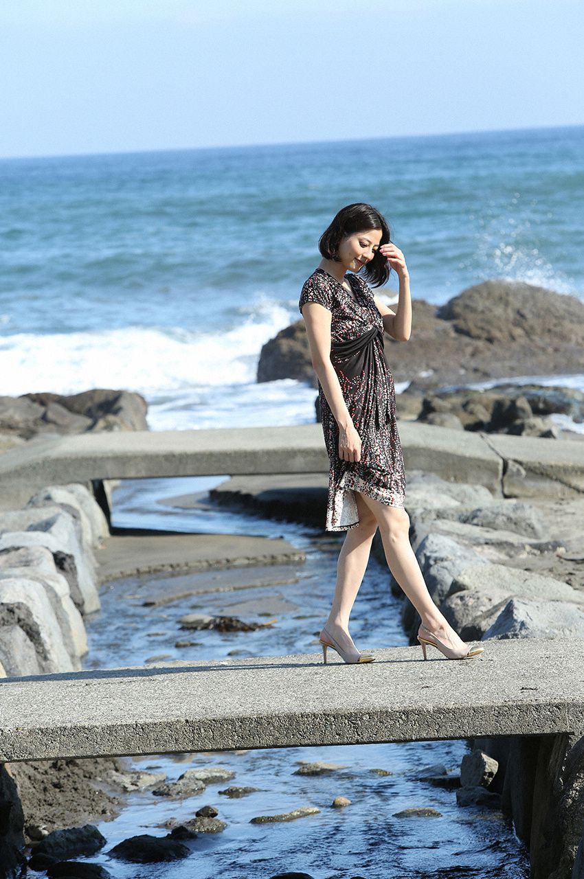 Yumi Sugimoto << Adult Weekend >> [WPB-net] No.187-188
