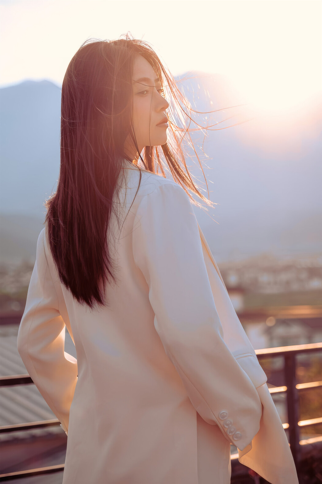 年年Nnian, 写真集 日出 Sunrise