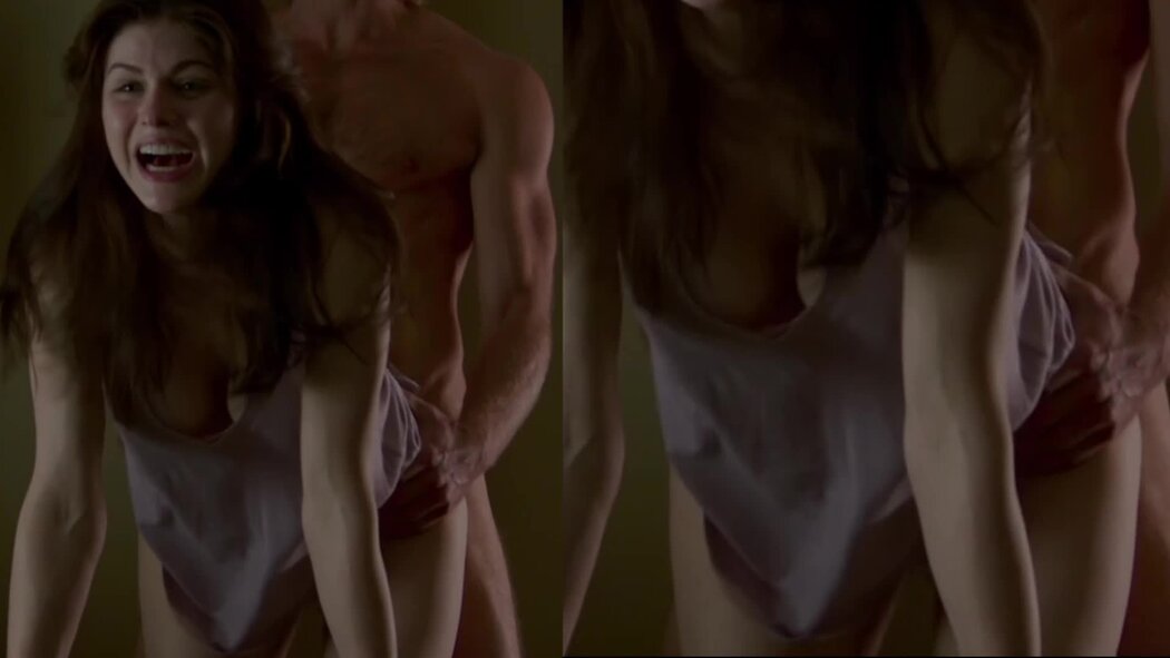 Alexandra Daddario Naked