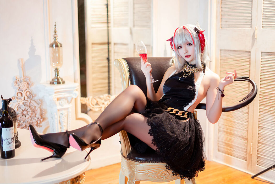 [COS Welfare] Miss Coser Xing Zhichi - Tomorrow's Ark "W"