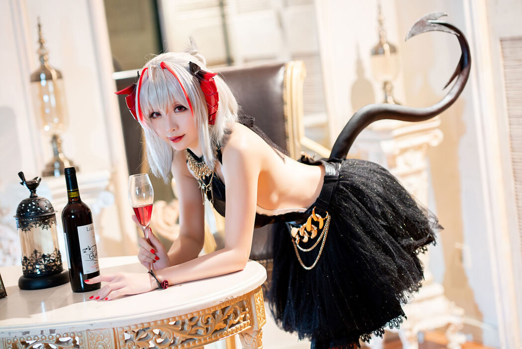 [COS Welfare] Miss Coser Xing Zhichi - Tomorrow's Ark "W"