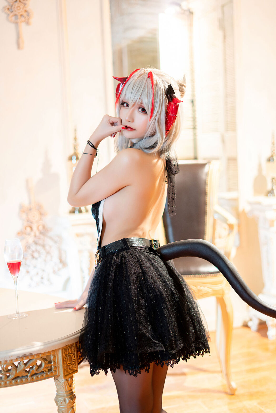 [COS Welfare] Miss Coser Xing Zhichi - Tomorrow's Ark "W"