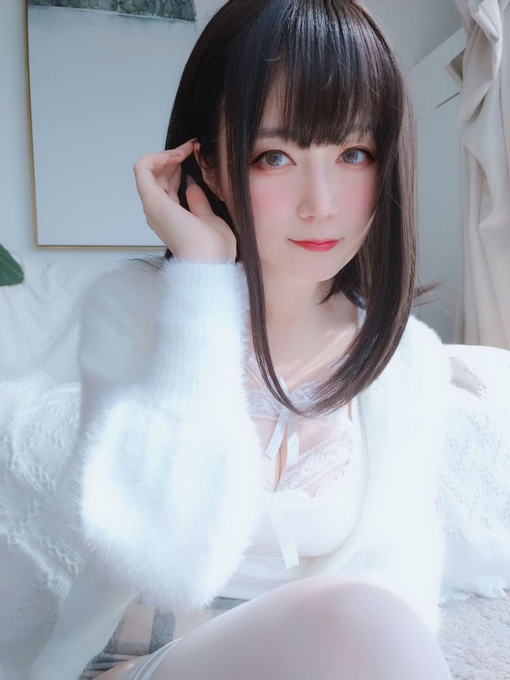 [COS Welfare] Miss Coser Silver - White Lace