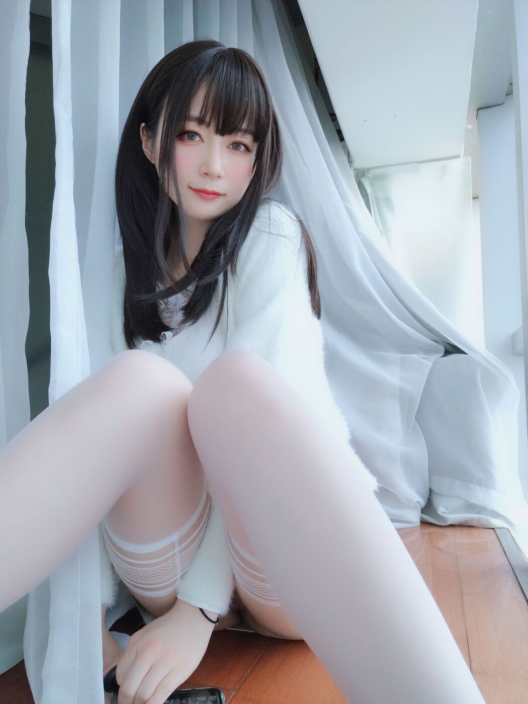 [COS Welfare] Miss Coser Silver - White Lace