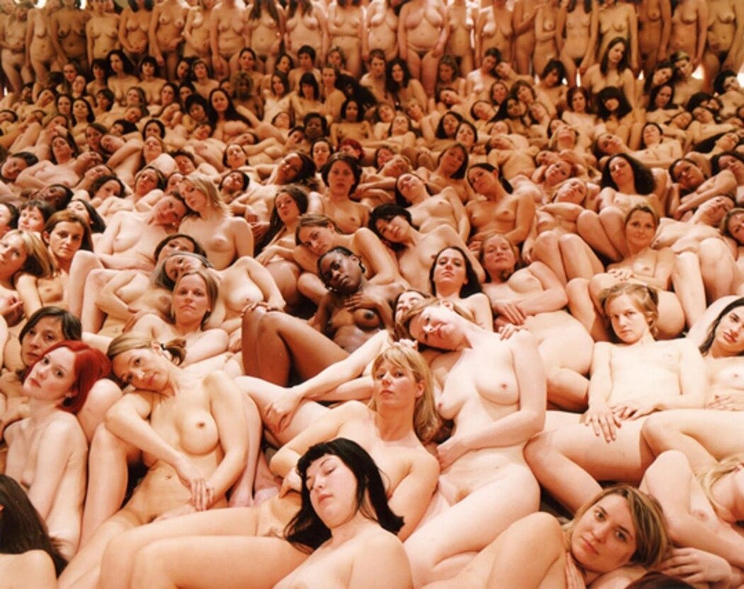 Lots Of Naked Women