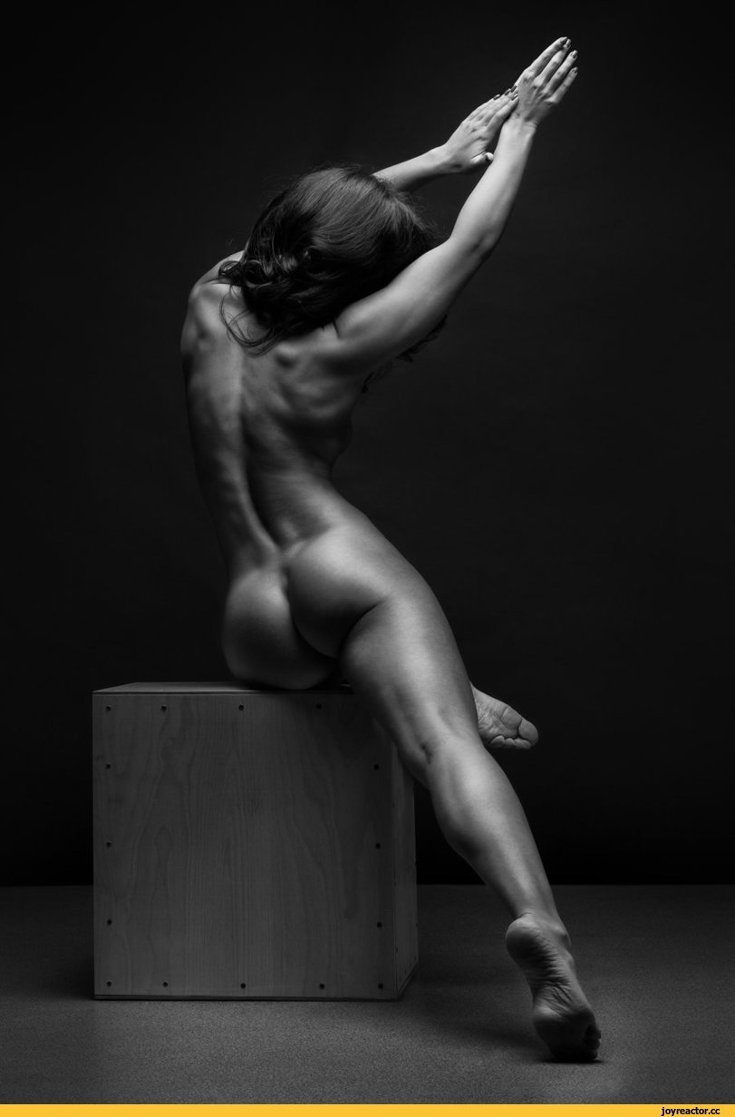 Nude Female Body