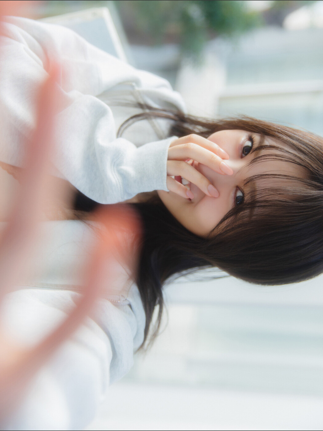 Sumire Yokono 横野すみれ, FRIDAYデジタル写真集 『悪魔的に小悪魔ッ!』 Set.03