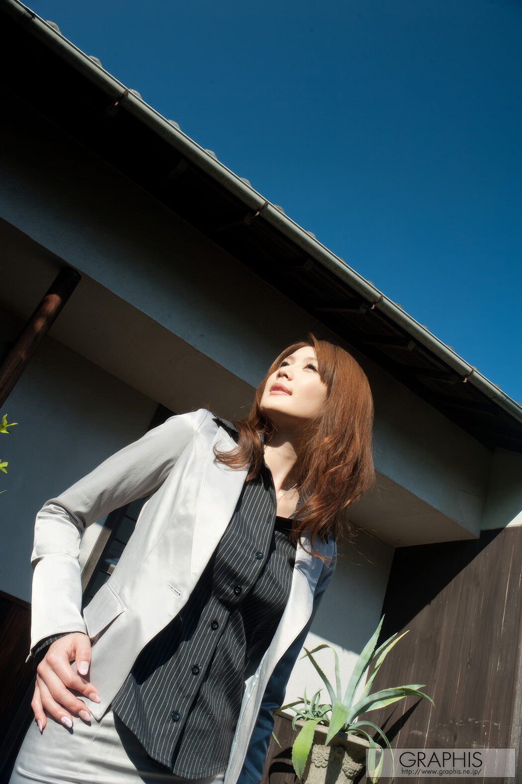 Erika Kirihara 桐原エリカ, Graphis Calendar 2010.12