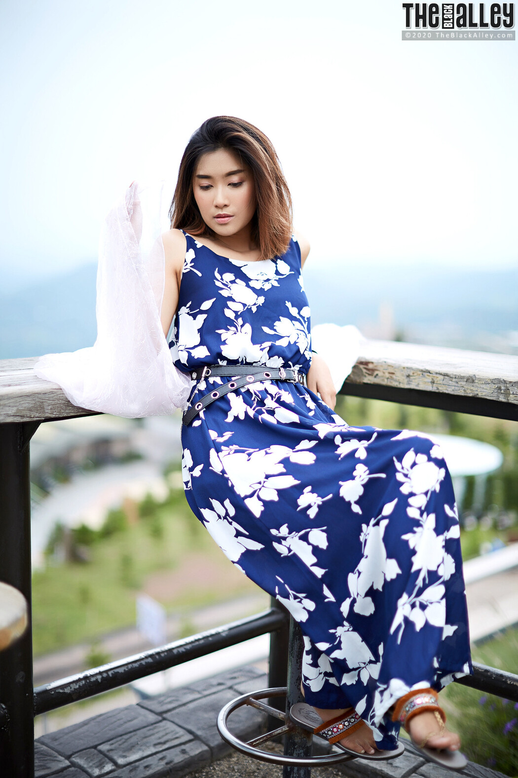 Apple The Black Alley Photobook Set.85