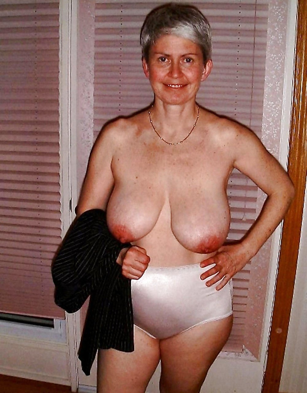 Saggy Big Granny Tits