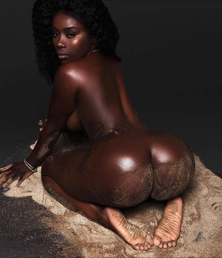 Black Women With Big Tits And Big Asses