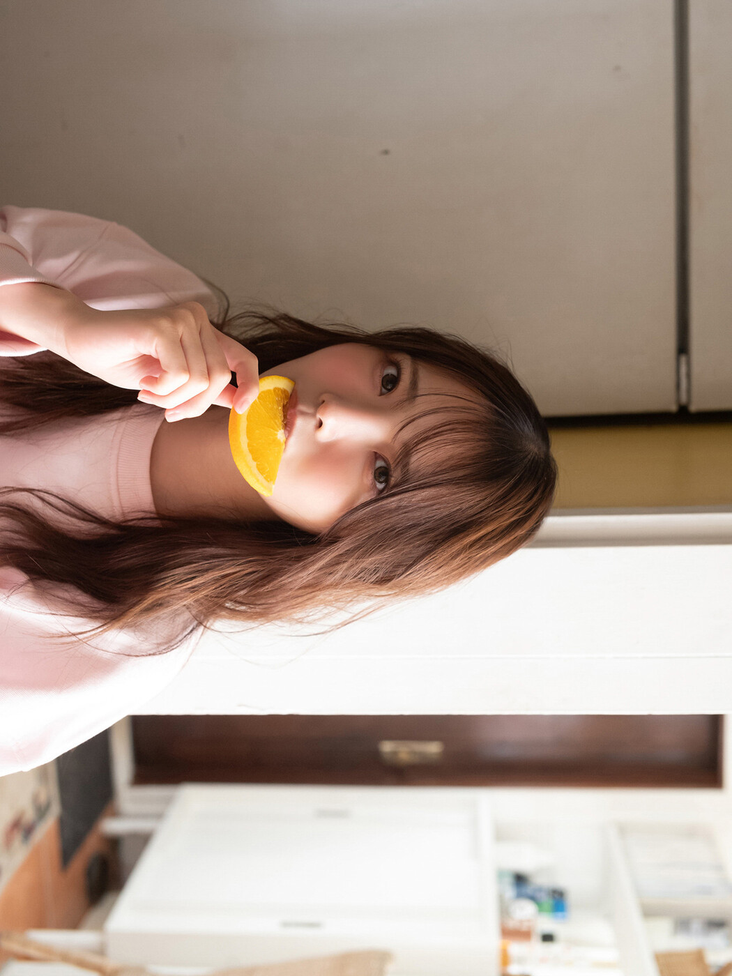 Araya Himeka 新谷姫加, FRIDAYデジタル写真集 「Holic」 Vol.02