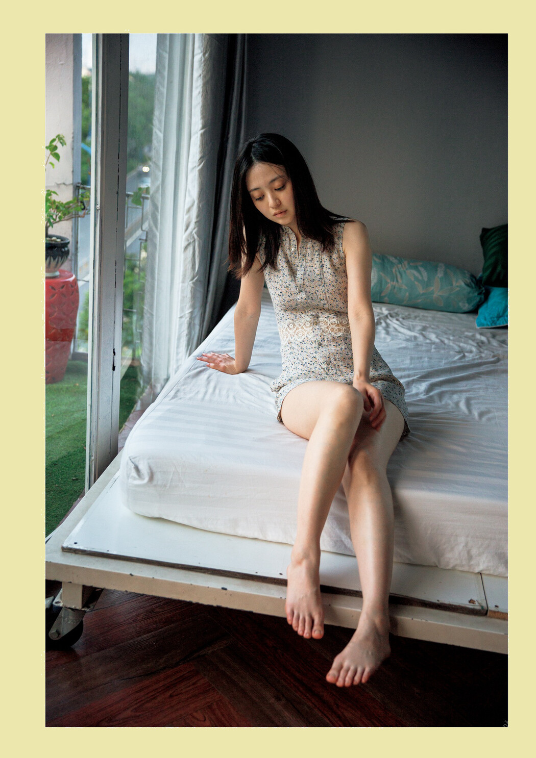 Rina Aizawa 逢沢りな, 電子版だけの特典カットつき 「Gekkan 月刊」 Set.02