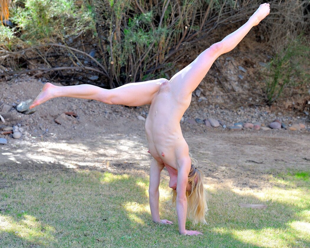 Big Tits Of Women Standing Upside Down