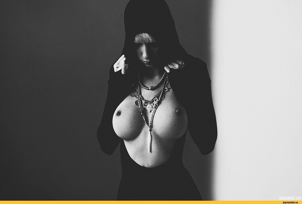 Alice Tits