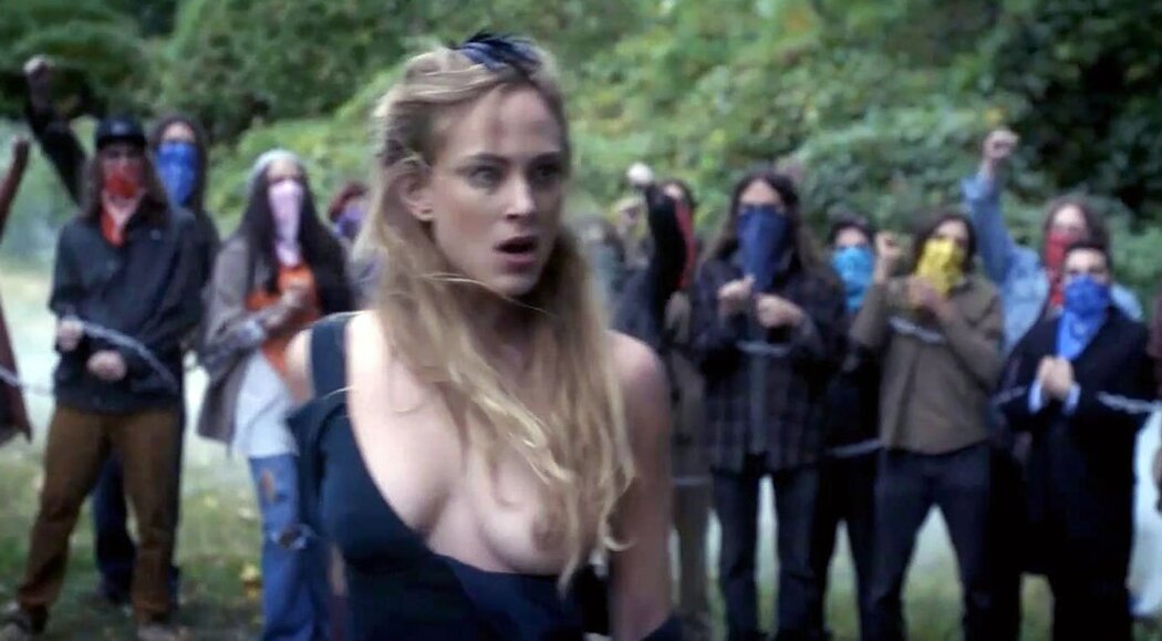 Nora Arnezeder
