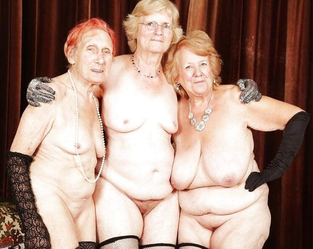Grandmothers Naked