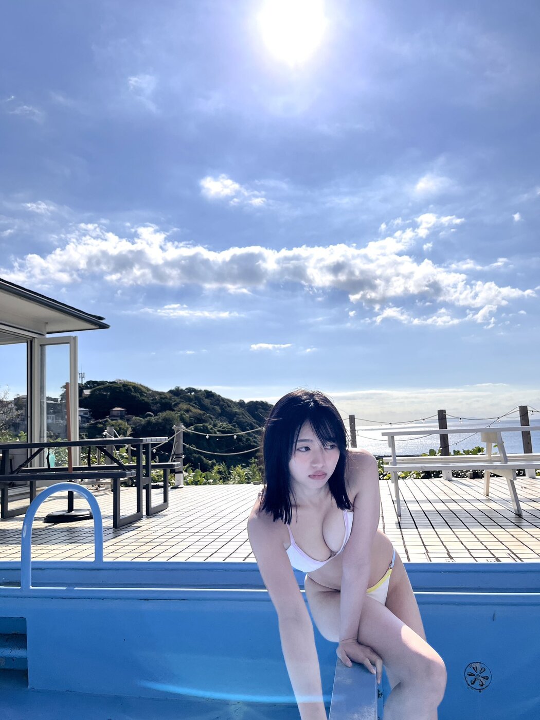 Hina Makino 蒔埜ひな, Young Jump 2025 No.16 (ヤングジャンプ 2025年16号)