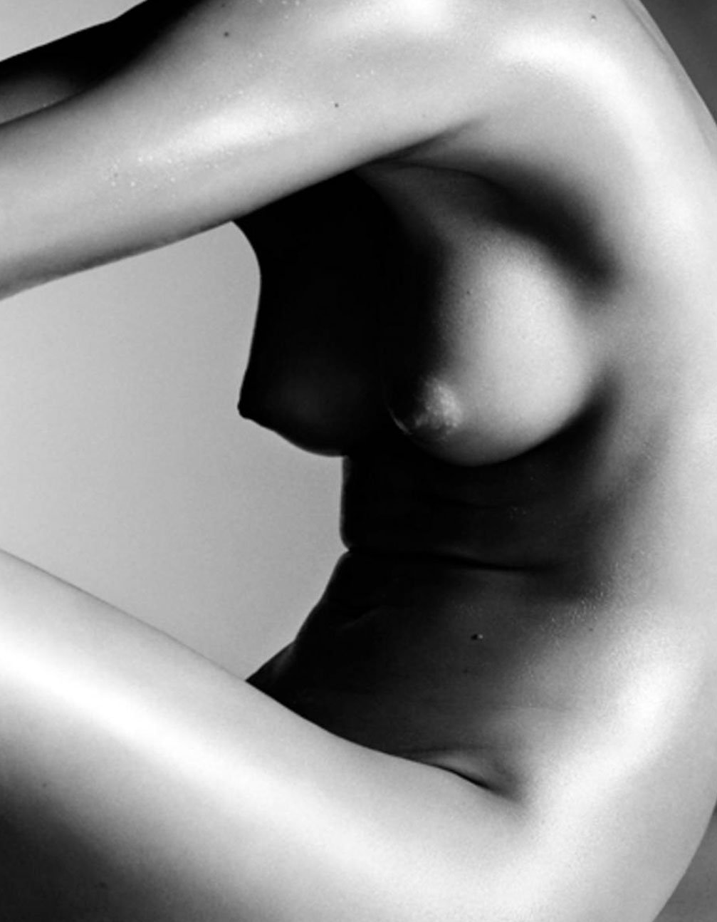 Kerr Nude