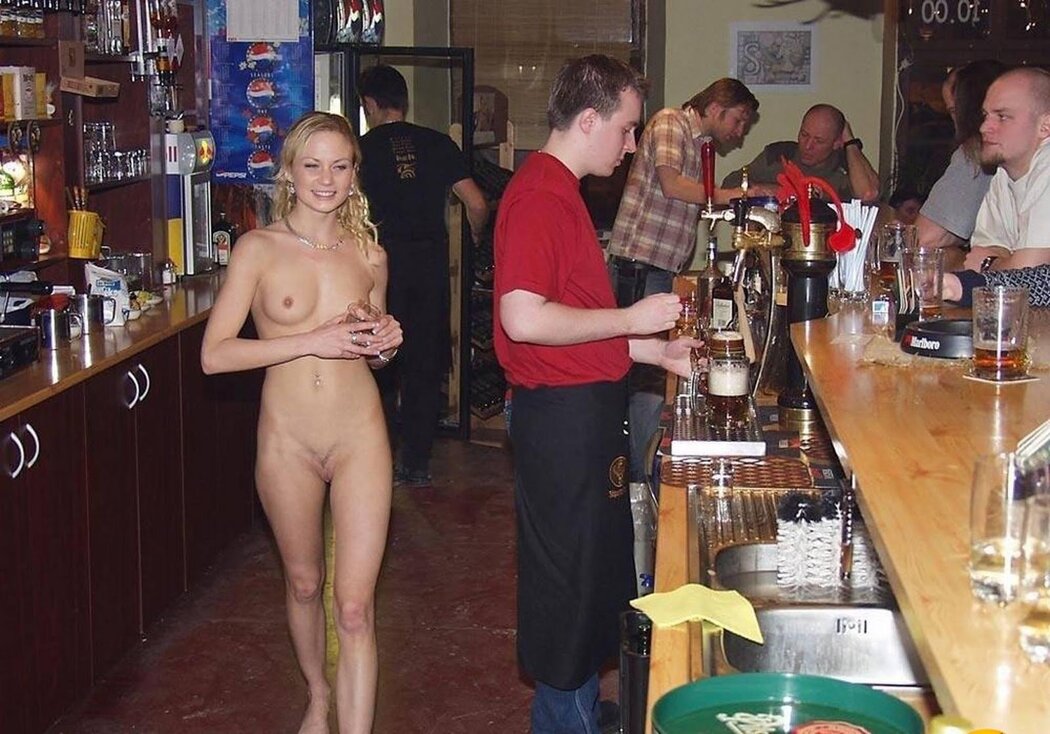 Nude Waitresses