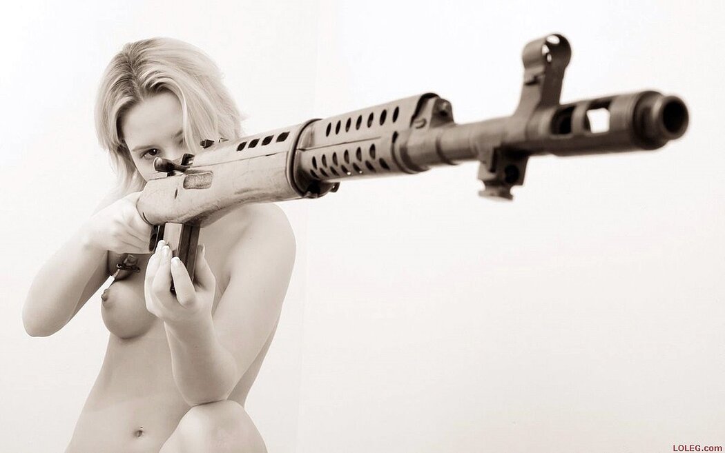 Naked Girl WITH GUNS