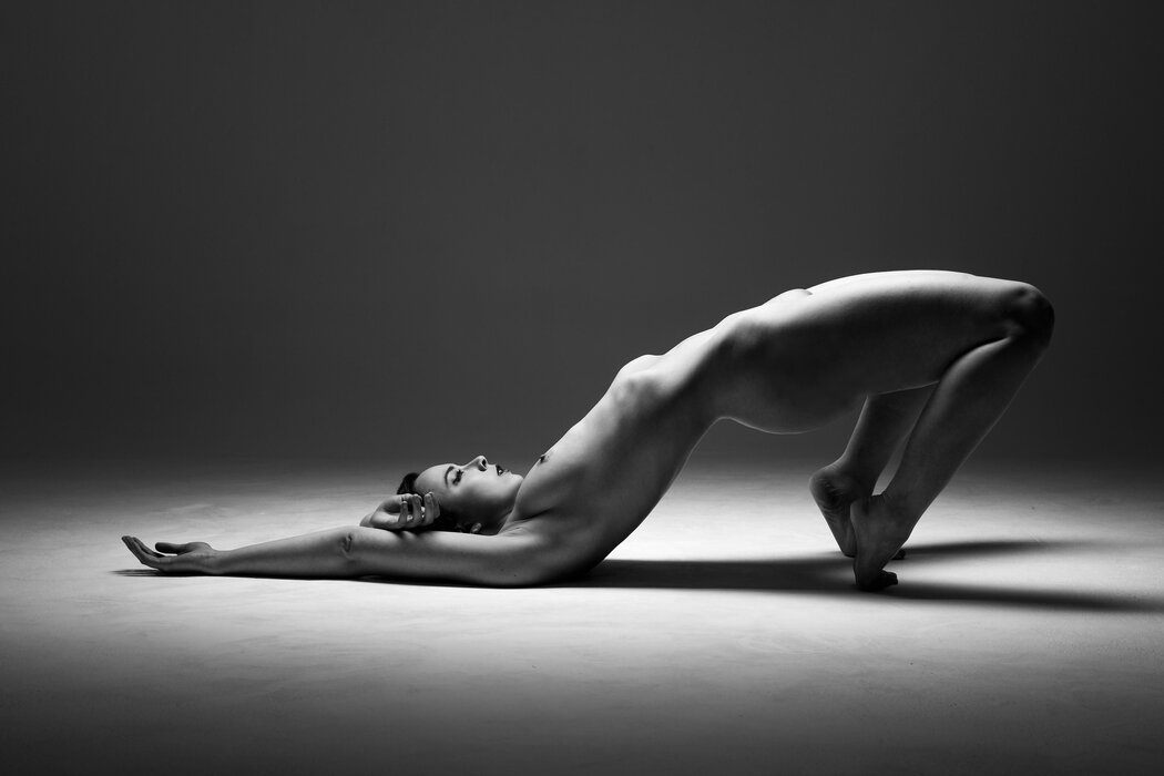 Naked Female Poses