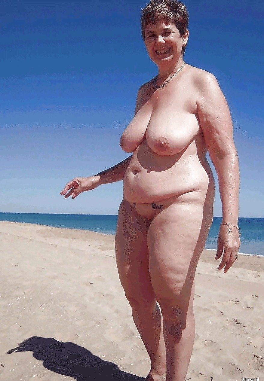 Nudist Grandmothers