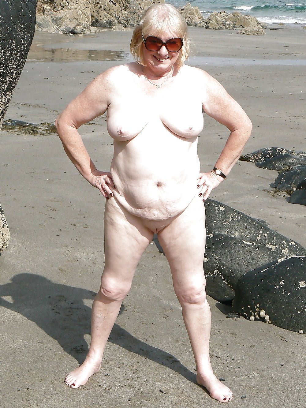 Nudist Grandmothers