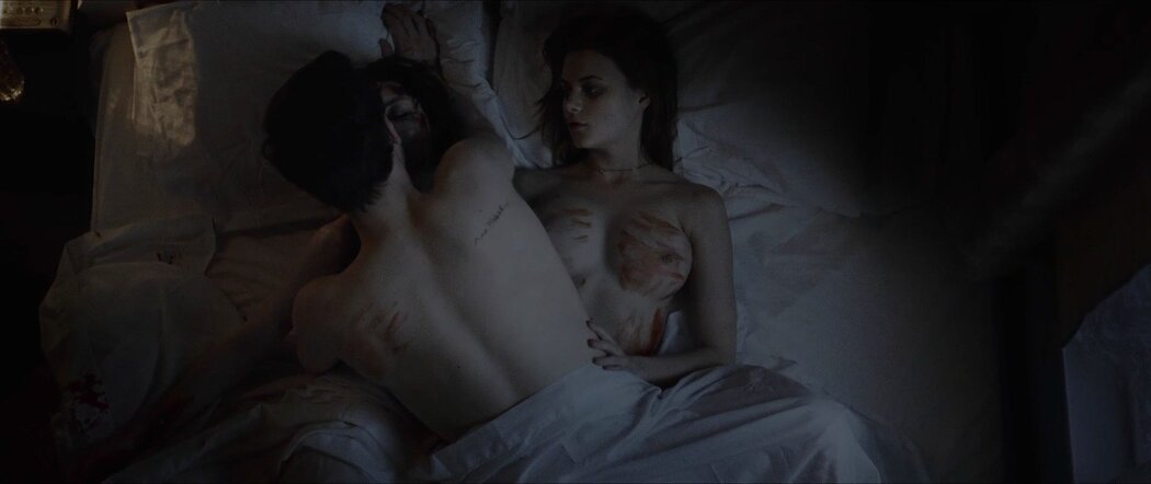 Abigail Breslin Nude