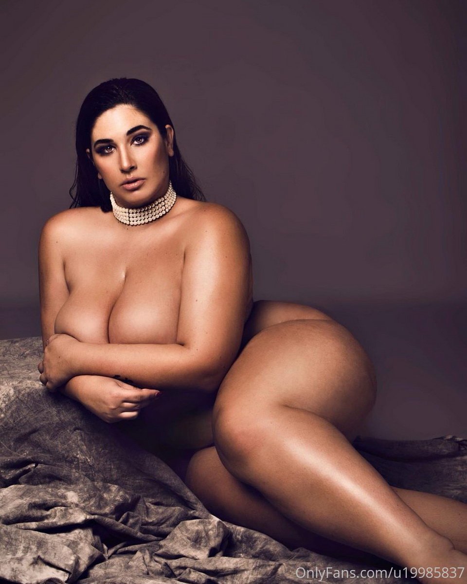 Plus Size Model Tits