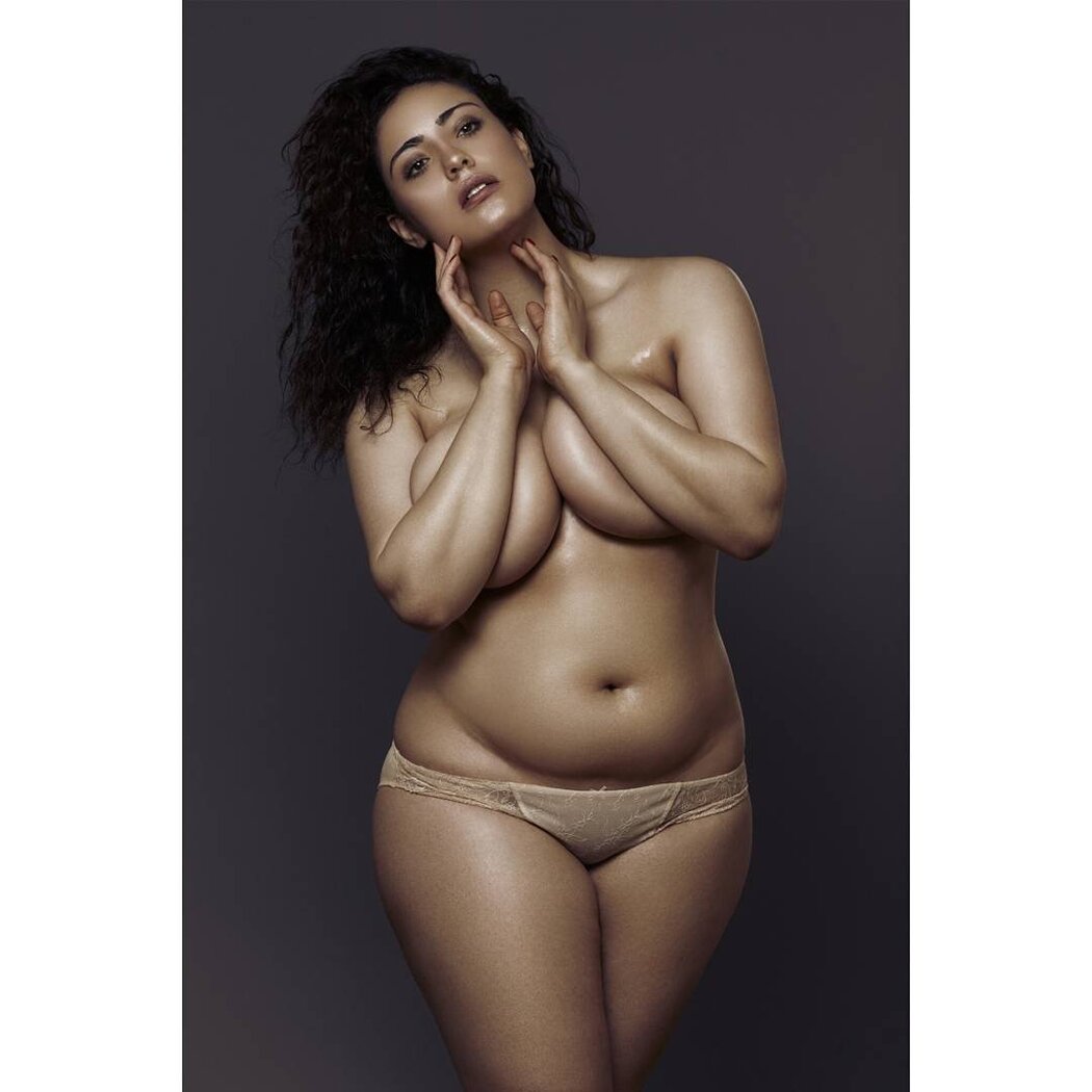 Plus Size Model Tits