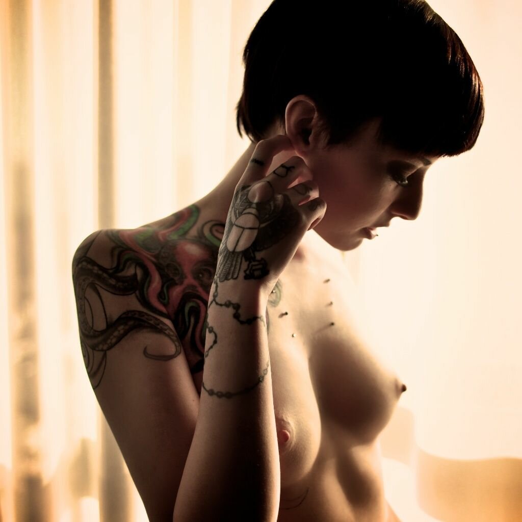 Short Hair Naked Girls