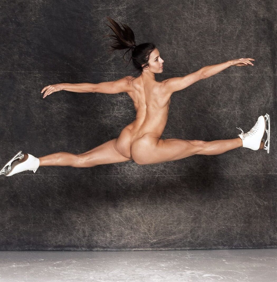 Naked Figure Skaters
