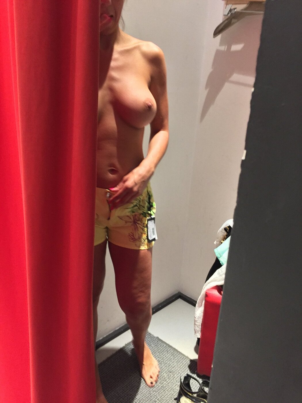 Naked Girls In Dressing Room