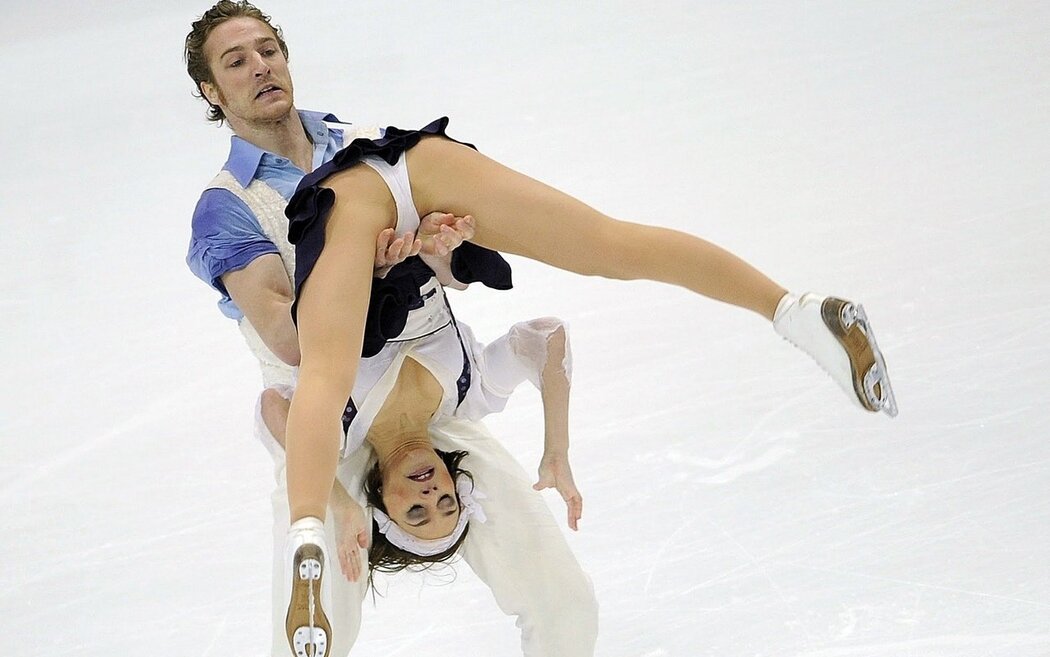 Naked Figure Skating