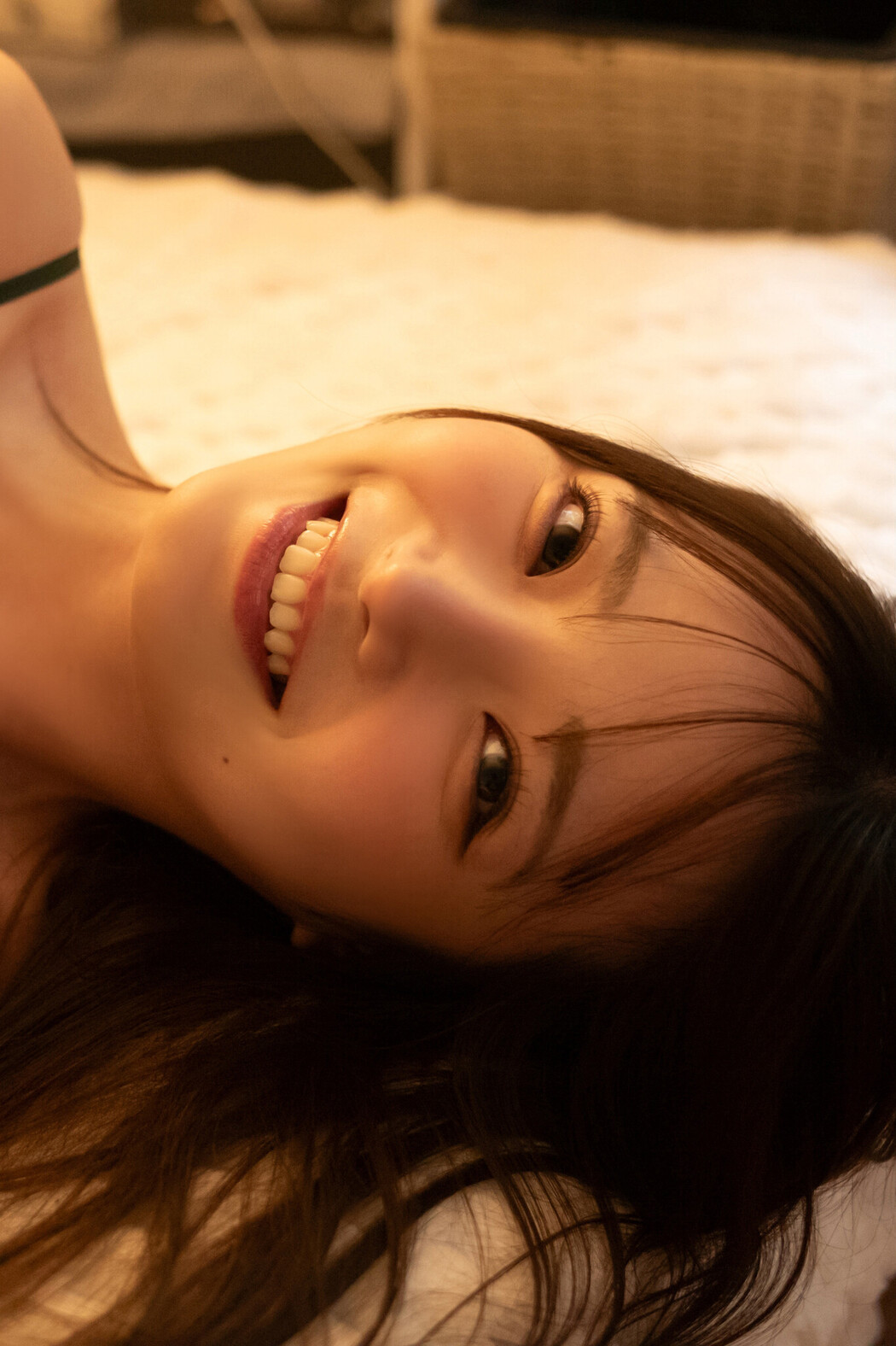 Araya Himeka 新谷姫加, FRIDAYデジタル写真集 「Holic」 Vol.03